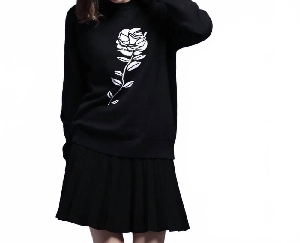 NEW MINNIE ROSE cashmere rose embellished crew top in black/white